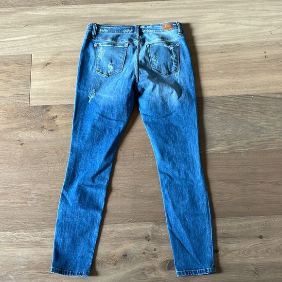 Judy Blue Sz15/32 Jeans Skinny Fit Distressed Tattered Leopard Print Patch Pants - Picture 12 of 16